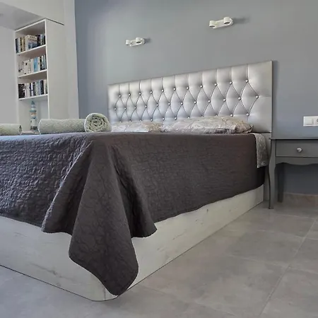 Torres Del Sol-la Perla- Beachfront & Ocean View *